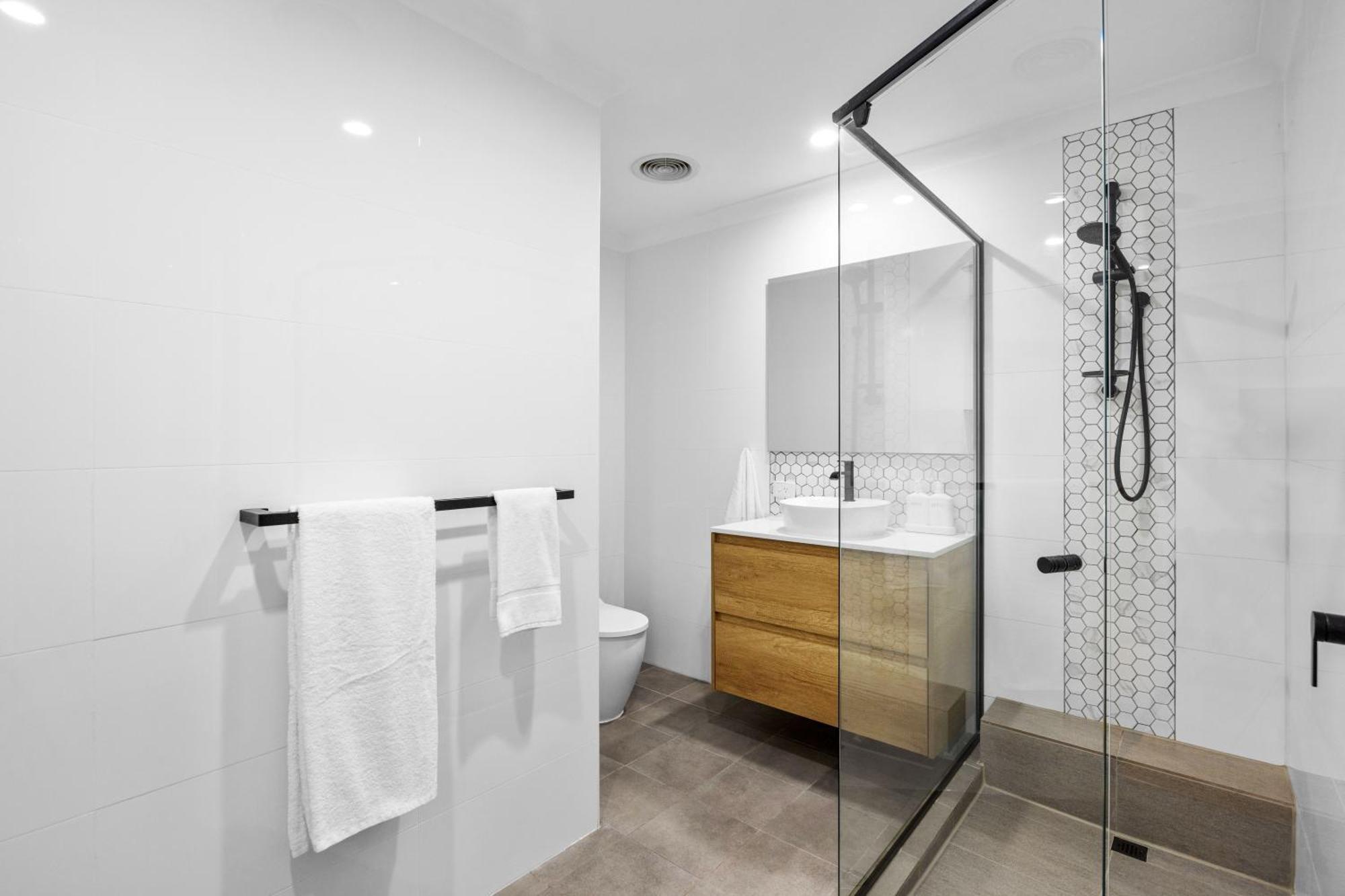 Apartment River Fringe Urban Retreat